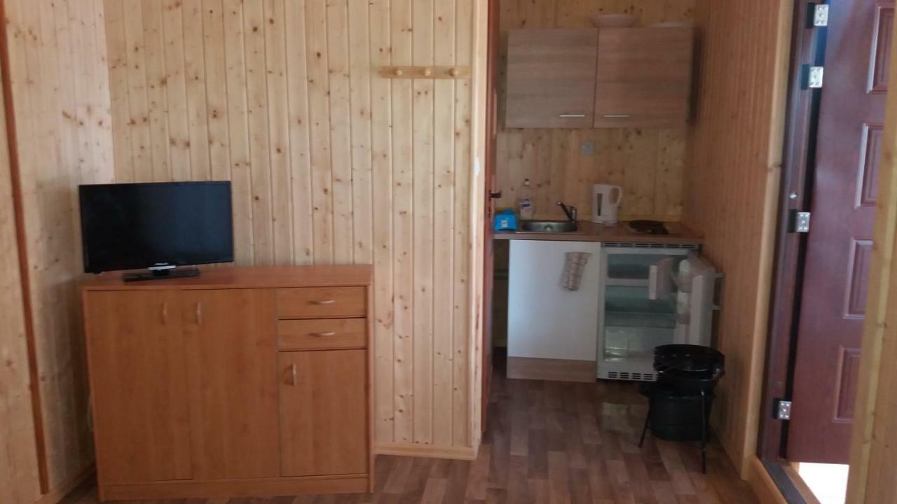 Domki Nad Jeziorem W Karlowicach Karlowice Dış mekan fotoğraf