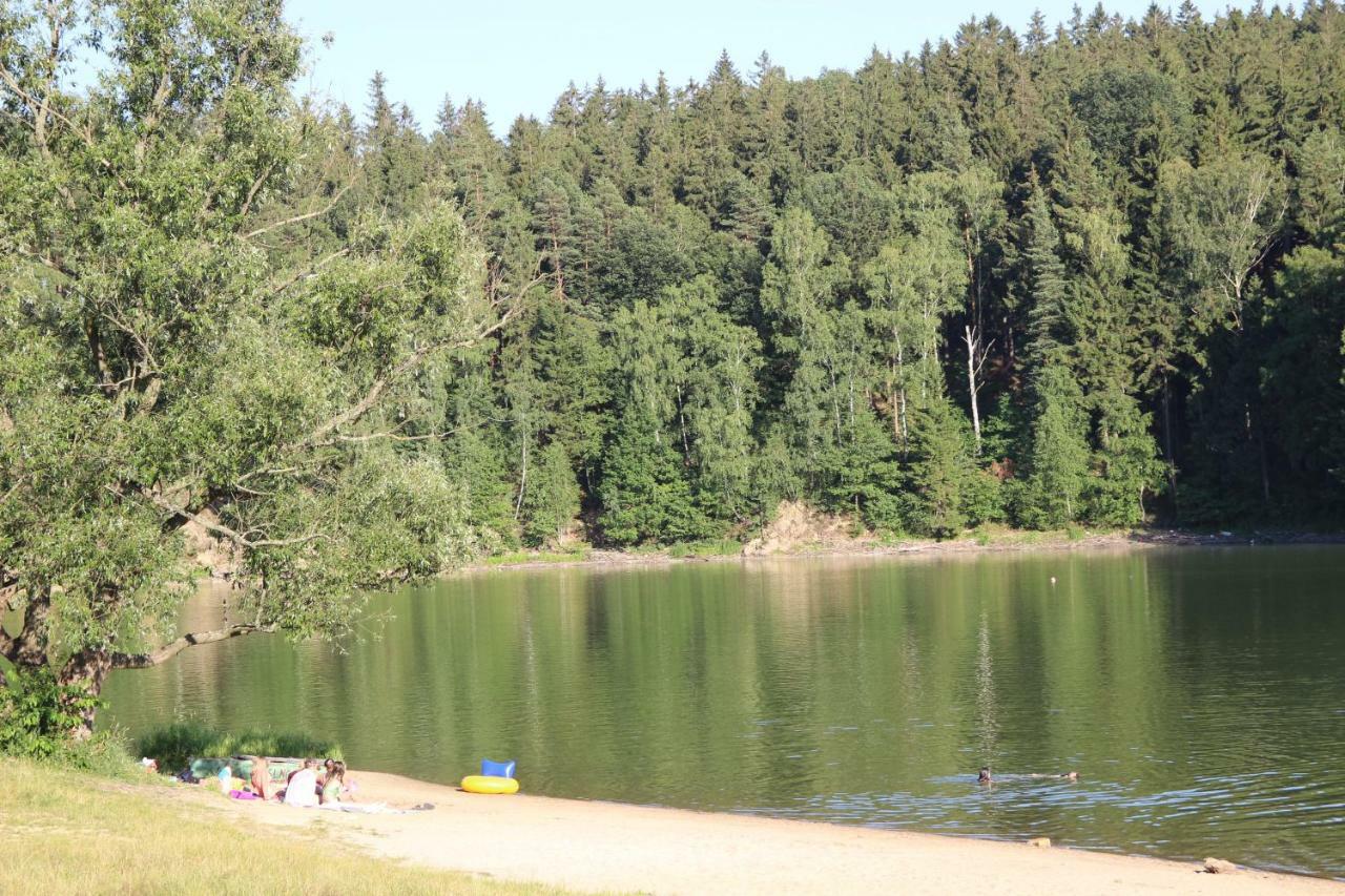 Domki Nad Jeziorem W Karlowicach Karlowice Dış mekan fotoğraf