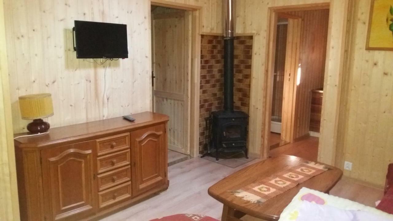 Domki Nad Jeziorem W Karlowicach Karlowice Dış mekan fotoğraf